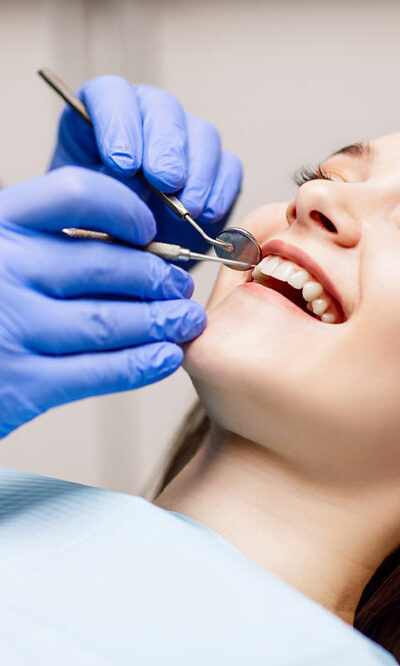 12 Common Signs of Dental Problems