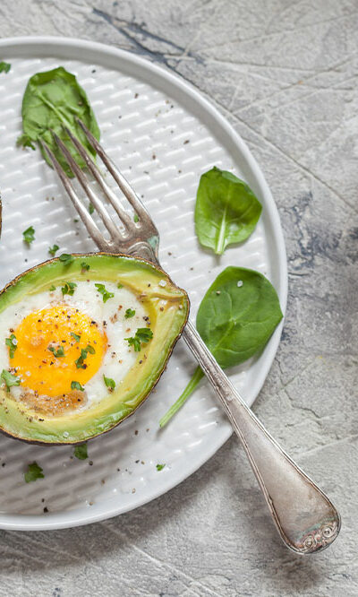 8 foods to help improve fertility in men and women