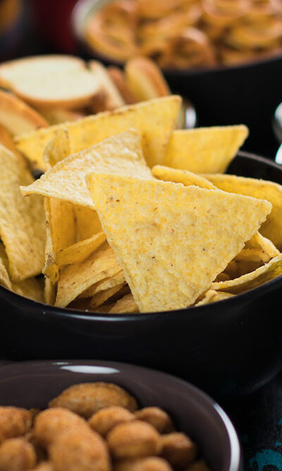 Common foods that can cause and reduce water retention