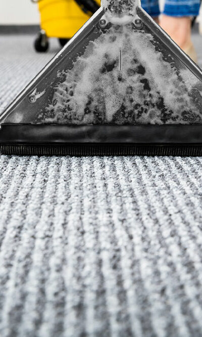 Top 8 carpet cleaning hacks from experts to consider